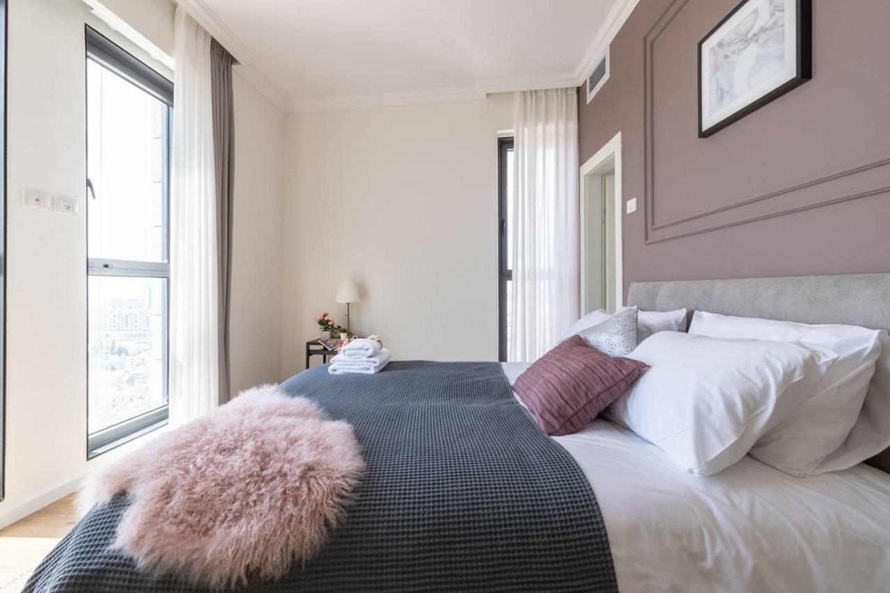 Magical 2Br/Parking With Amazing View, City Center Baitulmaqdis Luaran gambar